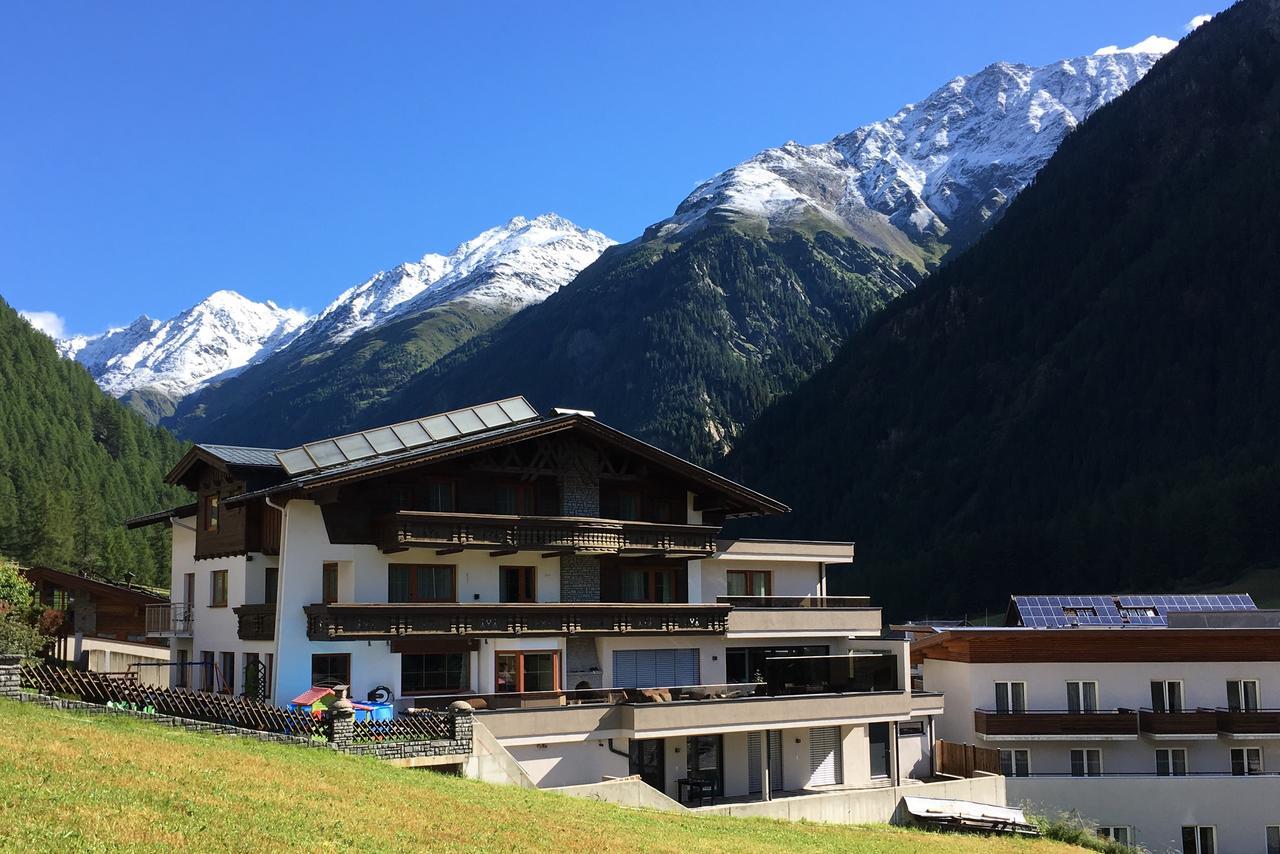 Fruehstueckspension Astoria Sölden Eksteriør billede